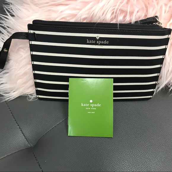 Kate Spade Reversible Tote - Picture 5 of 8